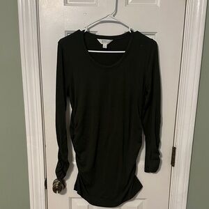 Market & Spruce Dark Long Sleeve Top